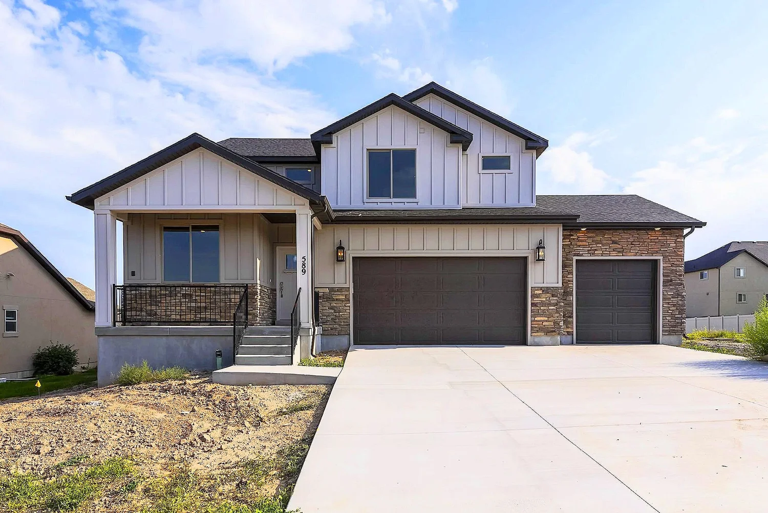 Two-story custom modern farmhouse built in Utah